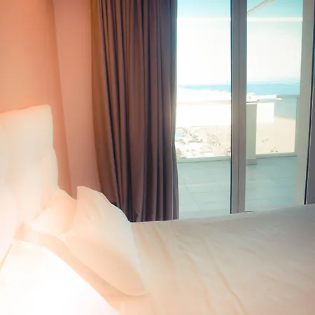 Aparthotel Terminus 4*