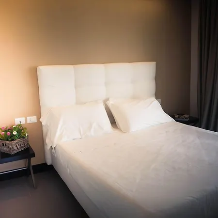 Terminus Aparthotel 4*