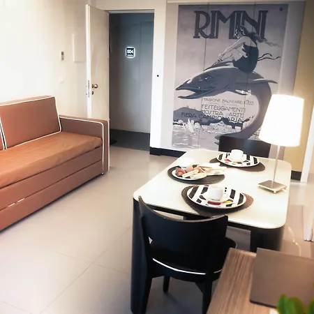 מלון דירות Terminus 4*