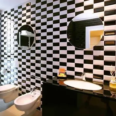 Terminus 4* רימיני